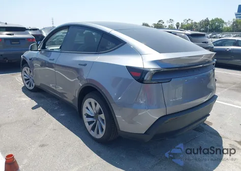2026 Tesla Model Y Long Range Dual Motor All-Wheel Drive/Long Range Launch Series from USA, damaged, VIN 7SAYGDEE6TF329725